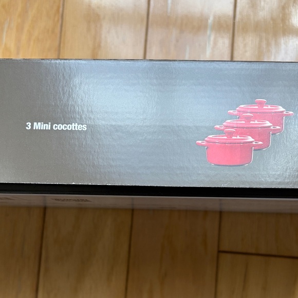 Staub Ceramic Cookware Set - Picture 2 of 8